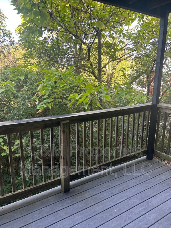 Building Photo - 3553 Handman Ave