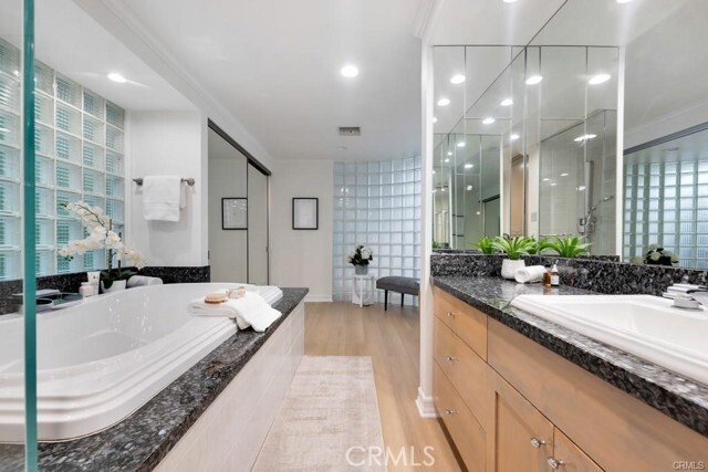 Building Photo - 23124 Park Contessa