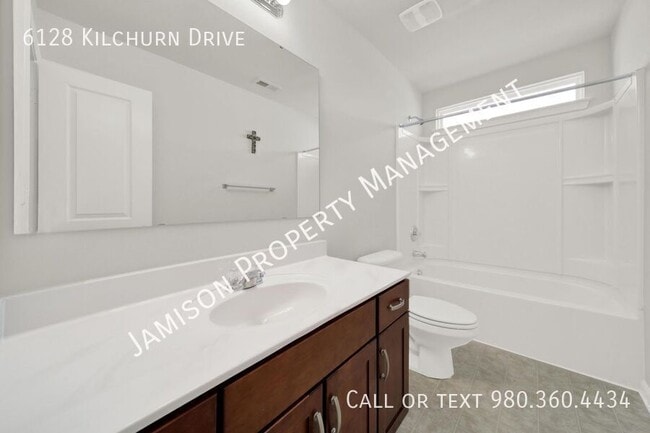 Building Photo - 6128 Kilchurn Dr