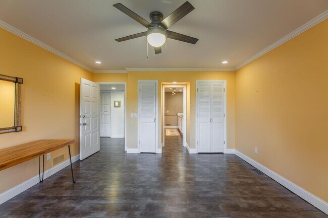 Building Photo - 5816 Leven Links Ct