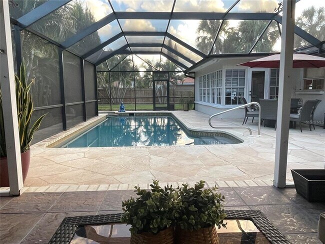 Building Photo - 5020 Brywill Cir