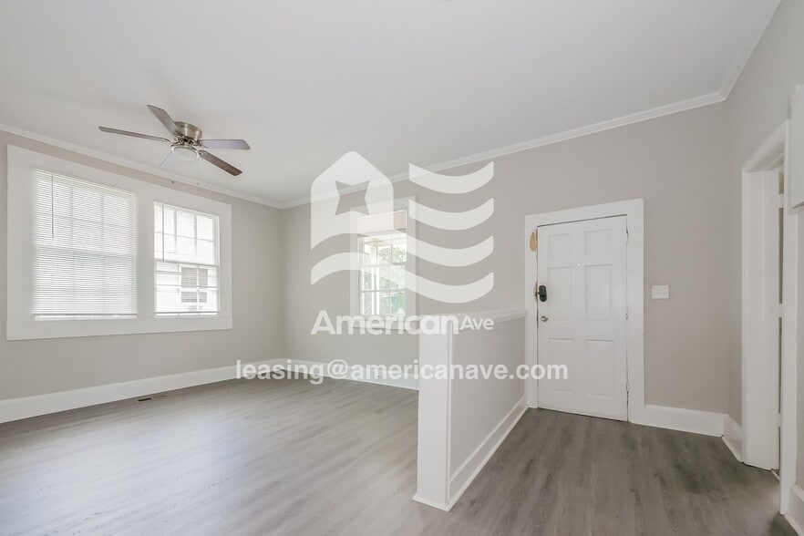 Building Photo - 12 Woodland Cir