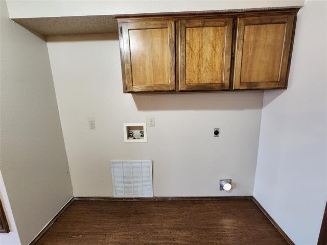 Building Photo - 3211 Eastridge Dr