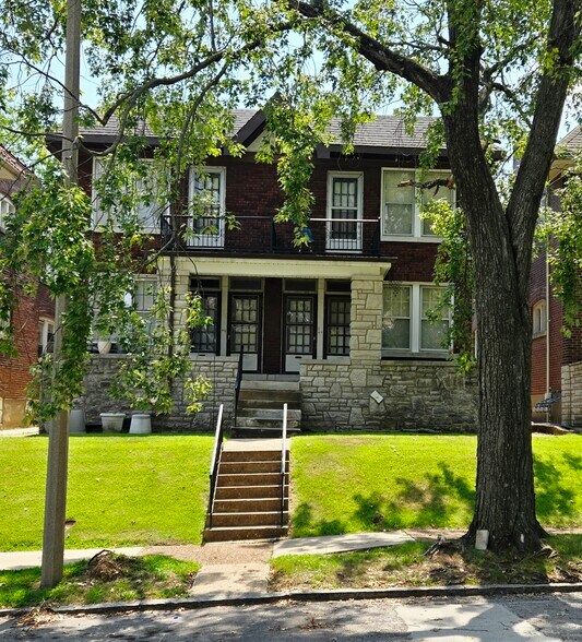 Primary Photo - 5032 Pernod Ave