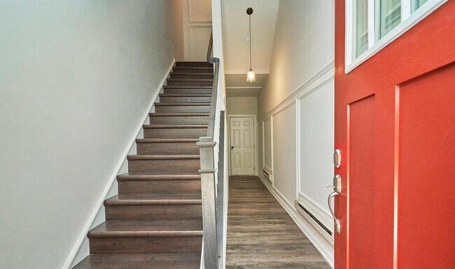 Building Photo - 45116 Kincora Dr