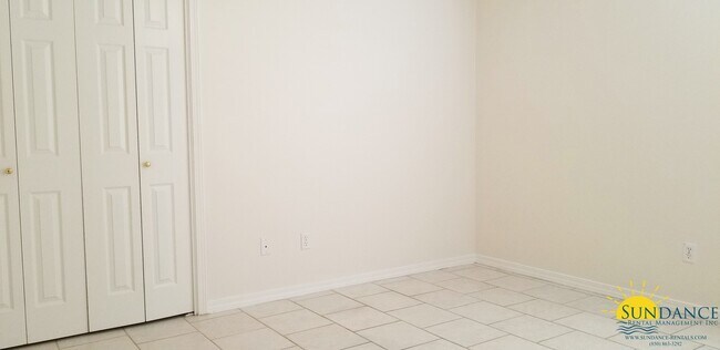 Building Photo - Great 3 Bedroom Home in Fort Walton Beach