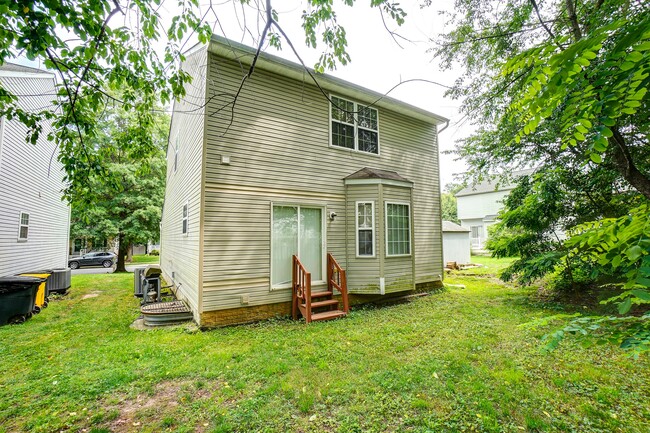 Building Photo - 124 Lillian Ave