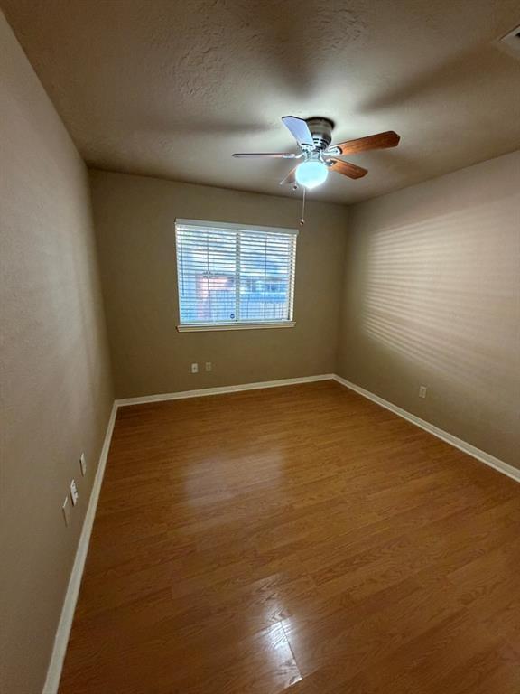 Building Photo - 5913 Shanghai Pierce Rd