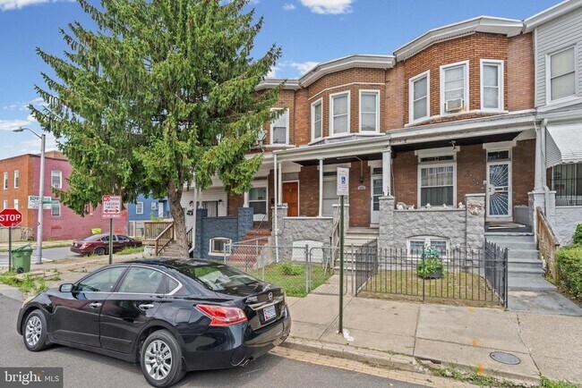 Building Photo - 1653 N Smallwood St