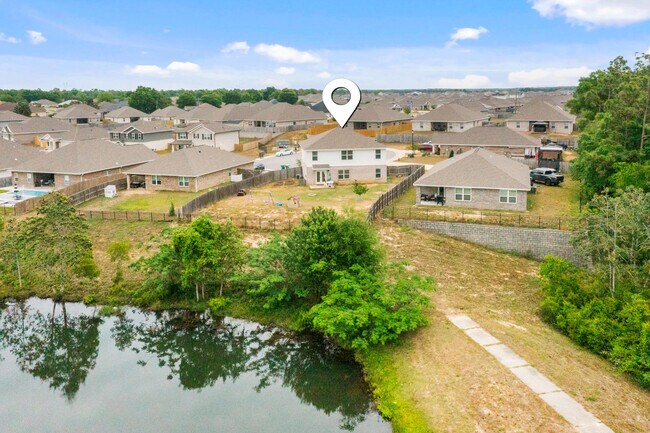 Building Photo - 1105 Valor Walk