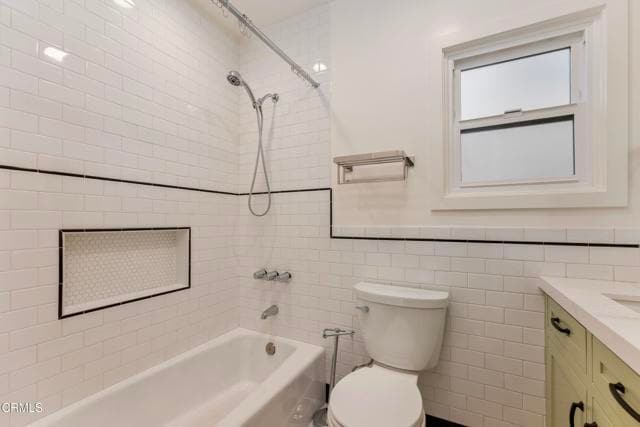 Building Photo - 520 S Los Robles Ave