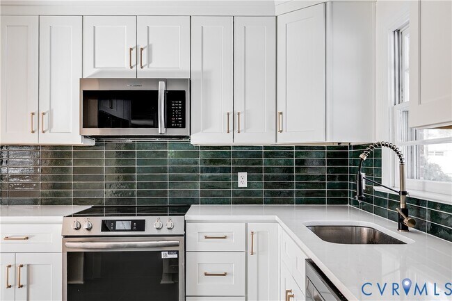 Building Photo - 5532 Jessup Rd