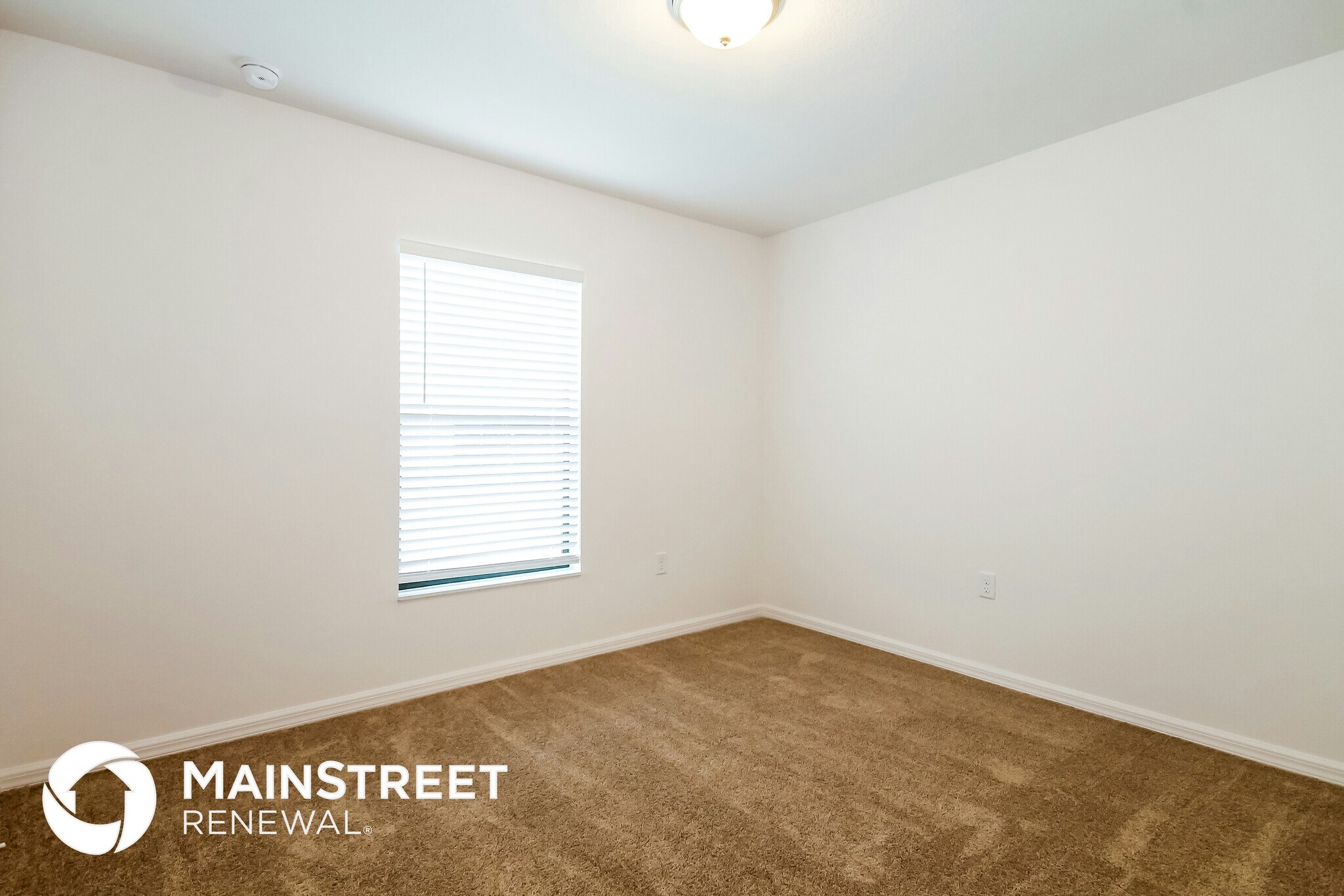 Building Photo - 8615 Silverbell Loop