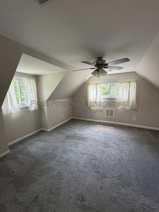 Building Photo - 5613 Indigo Rd