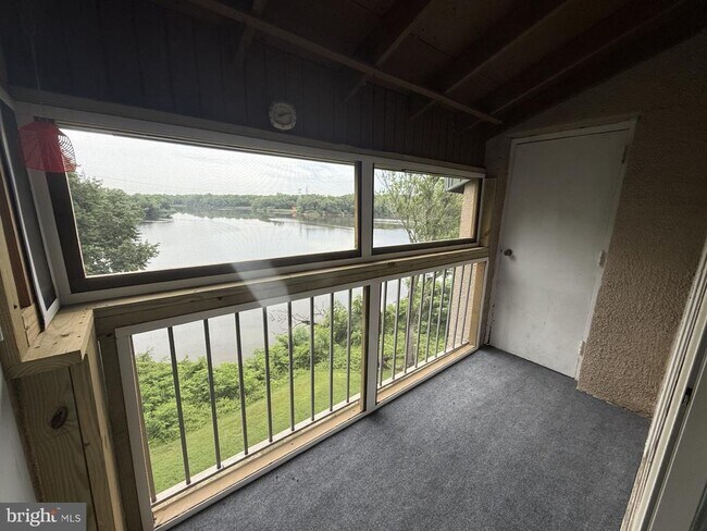 Building Photo - 357 Gatewater Ct