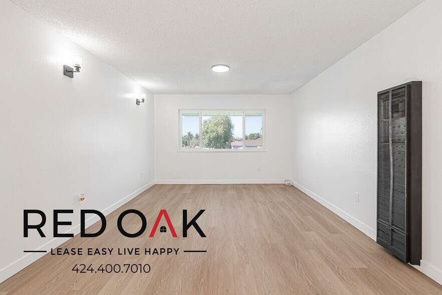 Building Photo - 16787 Miller Ave