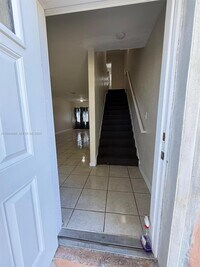 Building Photo - 228 NW 84th St