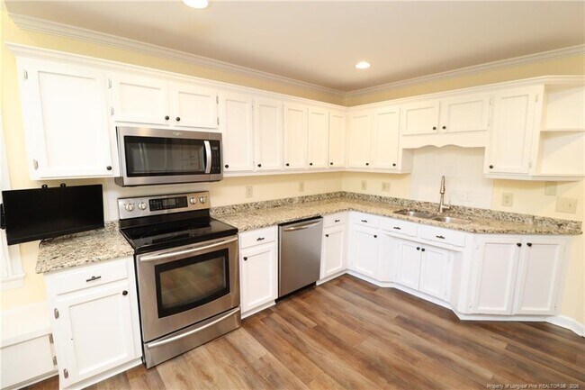 Building Photo - 119 Loch Bend Ln