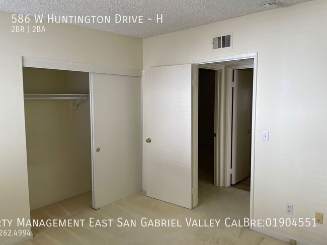 Building Photo - 586 W Huntington Dr