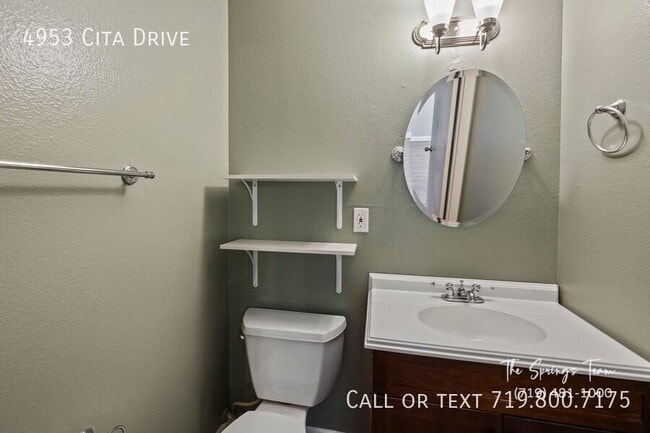 Building Photo - 4953 Cita Dr
