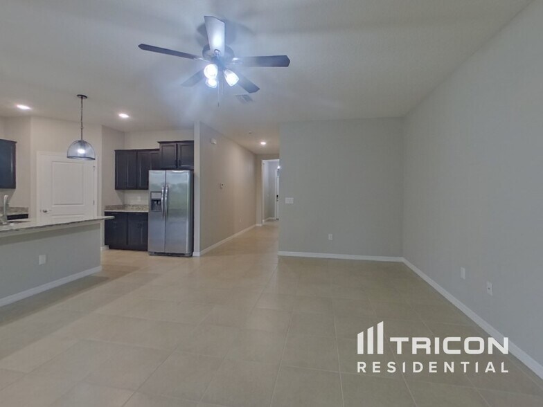 Building Photo - 17719 Garsalaso Cir