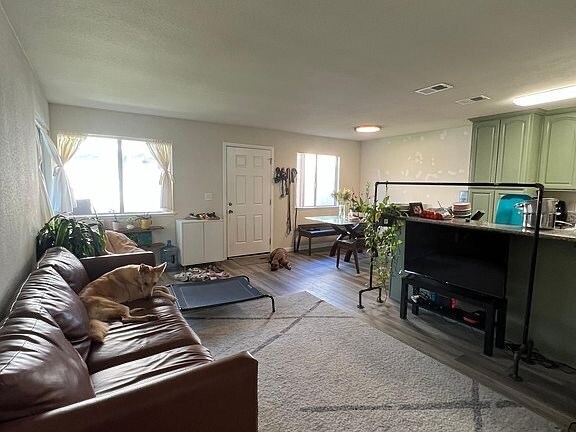 Living room, kitchen, dining area - 2305 Saidel Dr