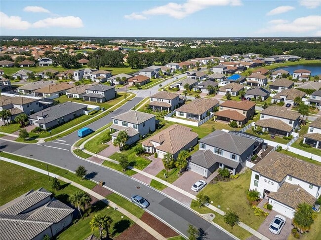 Building Photo - 1910 Goblet Cv St