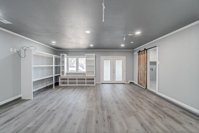 Building Photo - 5403 12th St