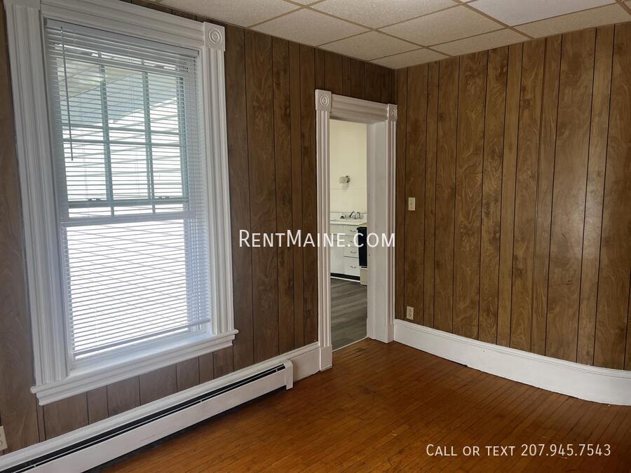 Building Photo - 53 Parker St