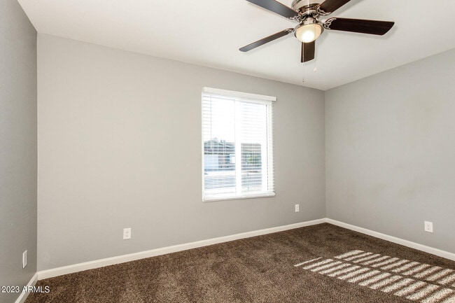 Building Photo - 3236 W Desert Cove Ave