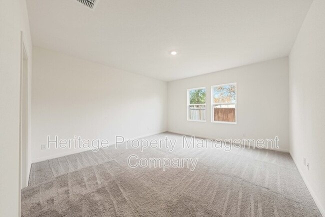 Building Photo - 6028 Pearl Mdw