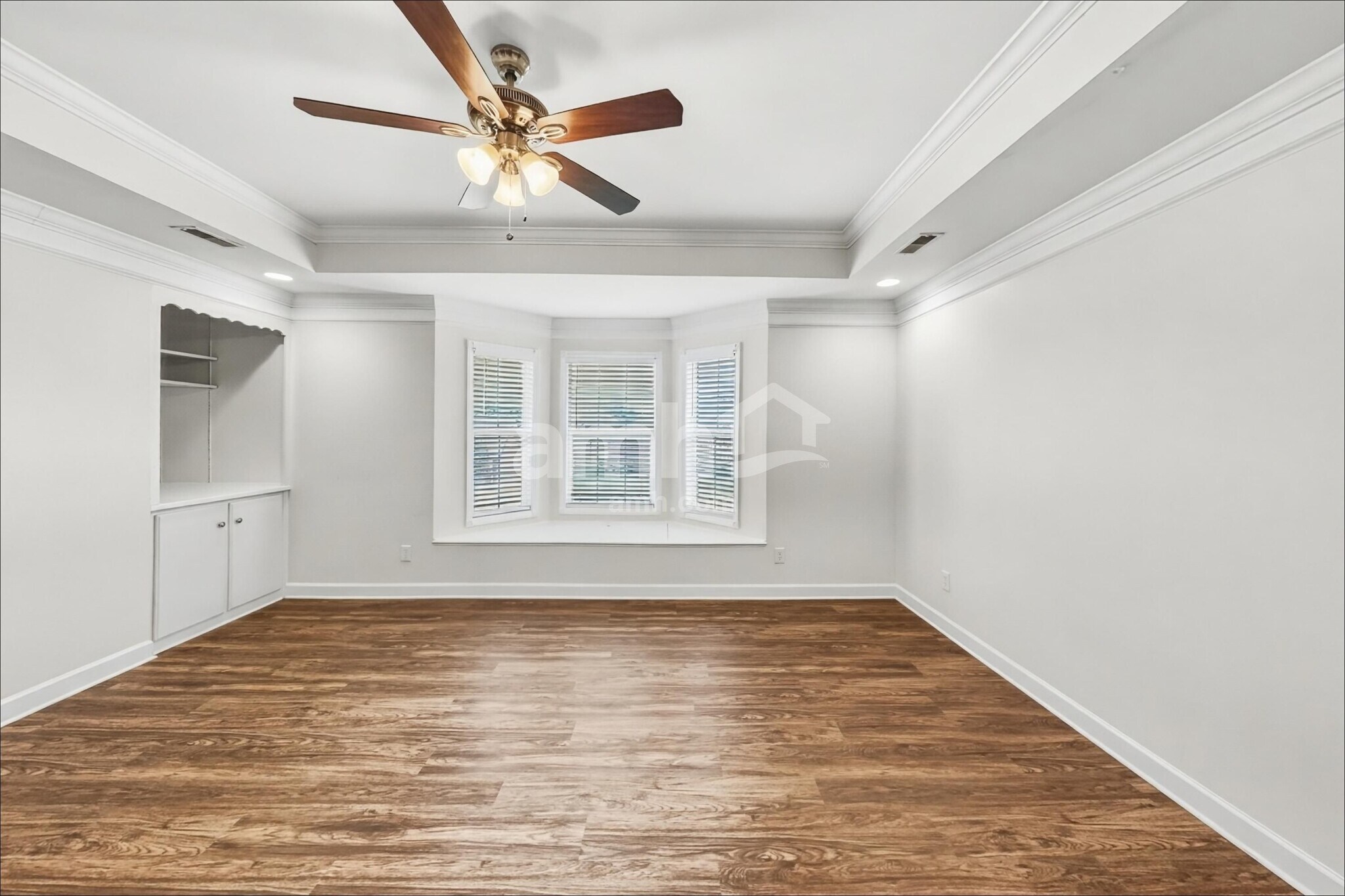 Building Photo - 1305 Bantry Dr