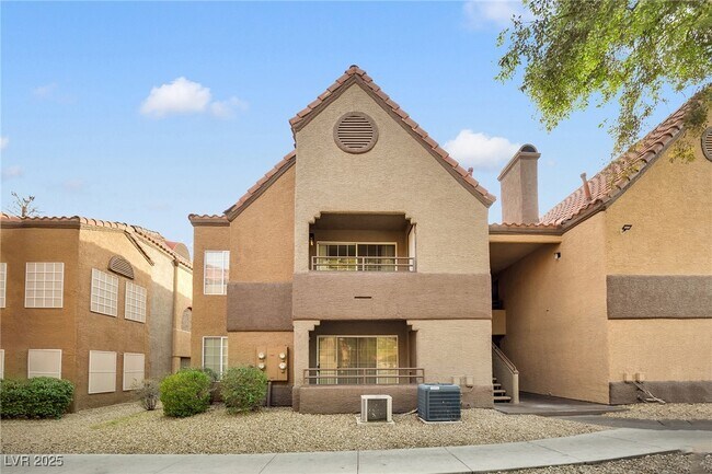 Building Photo - 2200 S Fort Apache Rd