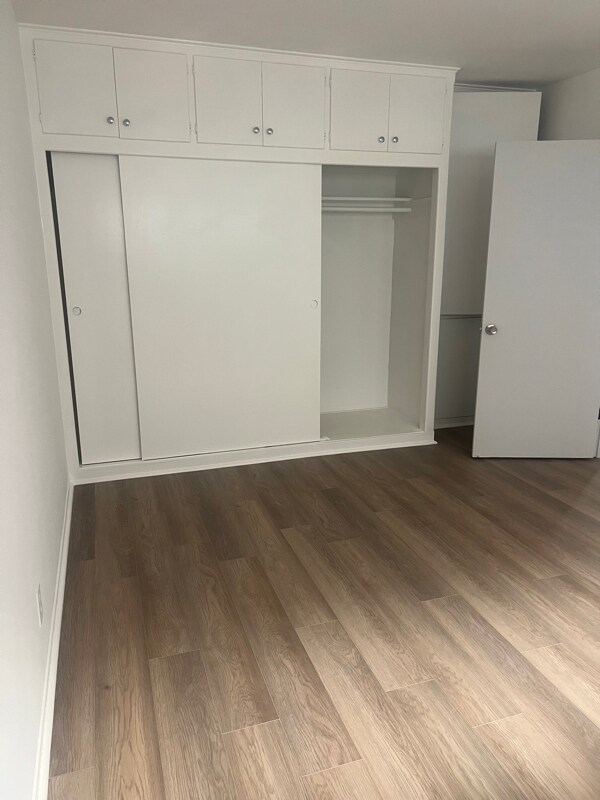 Building Photo - 3426 Mentone Ave