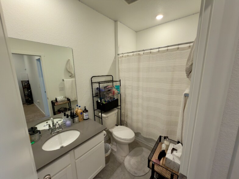 Building Photo - 14583 W 91st Dr