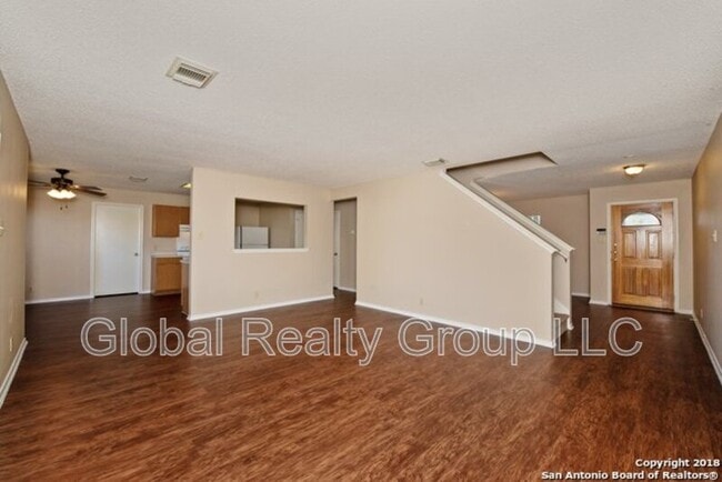 Building Photo - 1117 Stone Hollow