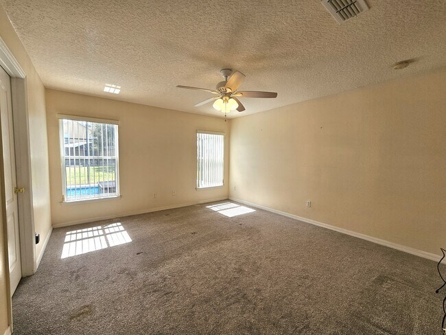 Building Photo - 297 Blue Jay Way