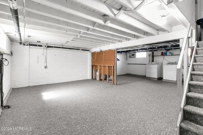 Building Photo - 119 Manor Dr