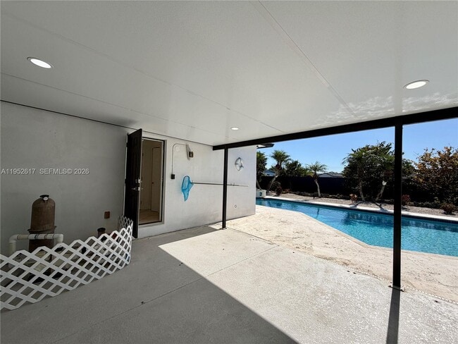 Building Photo - 16320 SW 278th St