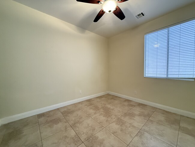 Building Photo - 10016 San Gervasio Ave