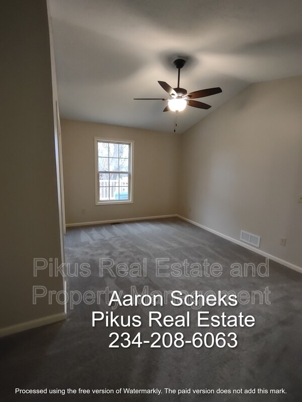 Building Photo - 4987 Shawn Cir NW