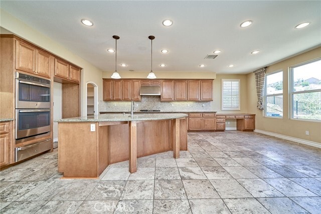 Building Photo - 7870 Sanctuary Dr
