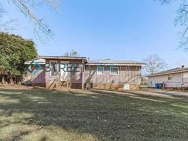 Building Photo - 4059 W Oak Dr