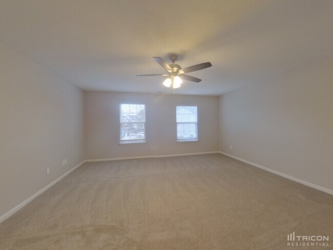 Building Photo - 172 Forest Glade Rd