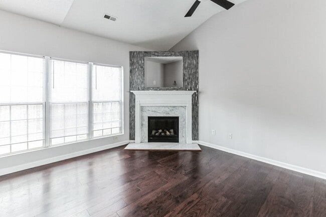 Building Photo - 3690 Brookwood Blvd