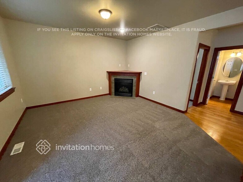 Building Photo - 15505 84th Ave E