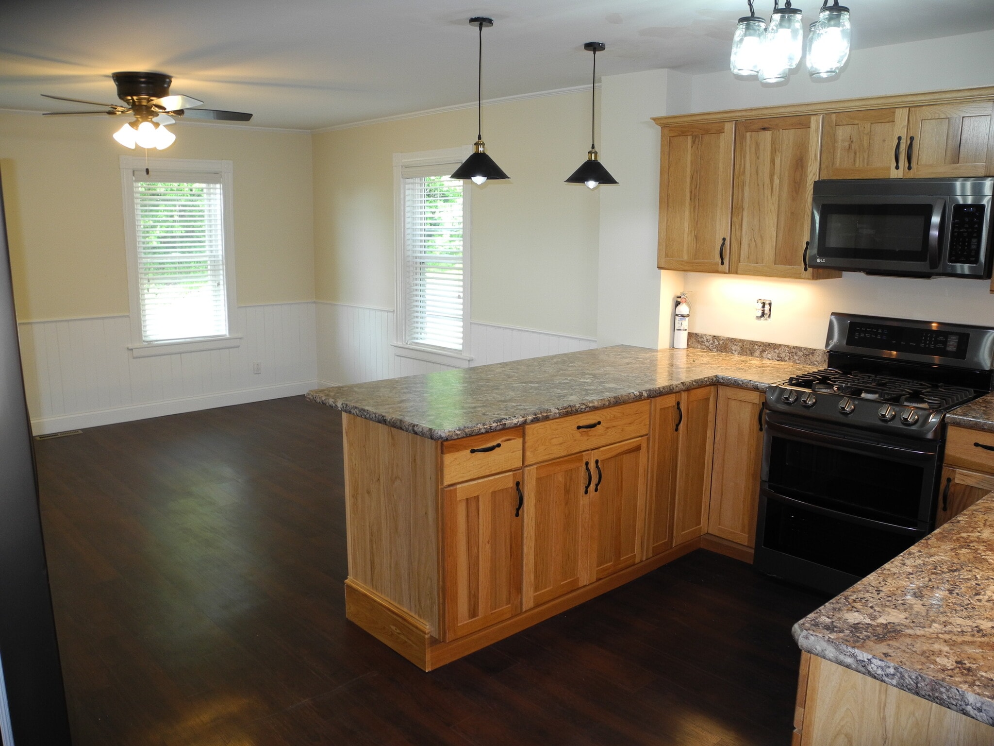 Kitchen/Dining Rooms - 407 Military Tpke