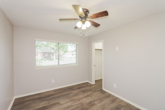 Building Photo - 5939 Ollia Cir