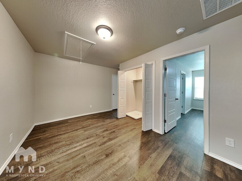 Building Photo - 12924 Cicely Ct