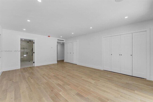 Building Photo - 7760 SW 125th Terrace